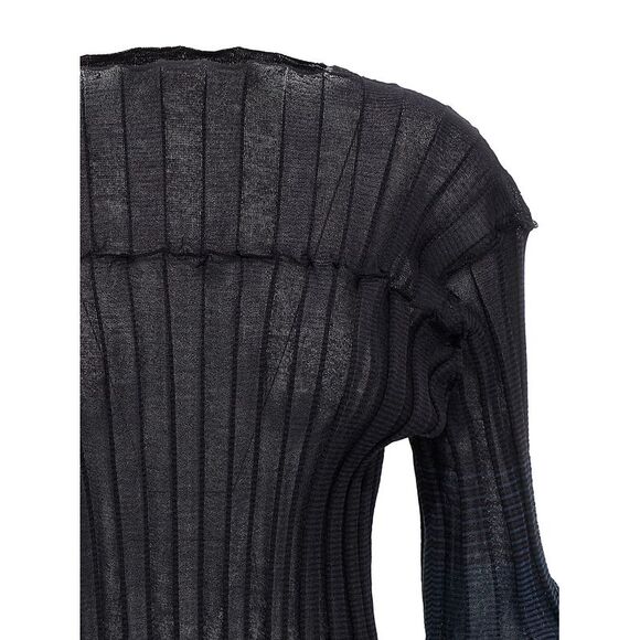Issey Miyake Women 'Asagao' Top - Picture 3 of 4